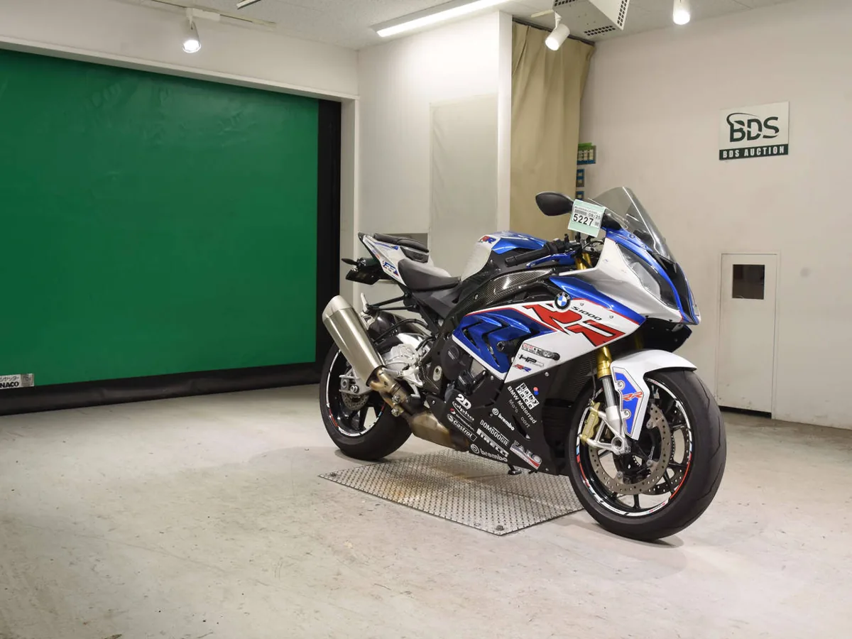 BMW S1000RR